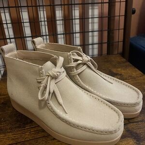 Everlane Tan Moc Toe Boot